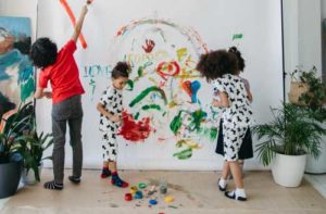 kids painting daycare